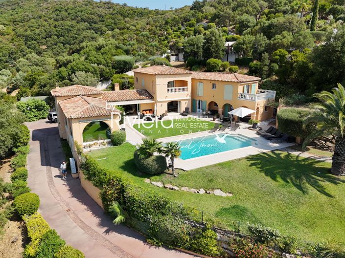 Image No.45-6 Bed House for sale