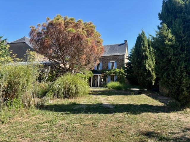 Image No.1-6 Bed House for sale