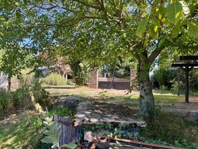 Image No.31-6 Bed House for sale