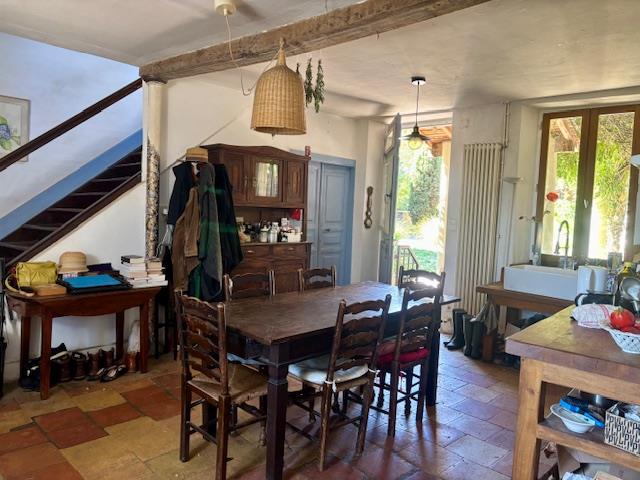 Image No.4-6 Bed House for sale