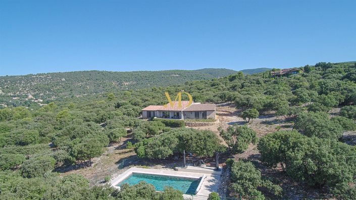 Image No.2-Maison de 4 chambres à vendre à Vaucluse