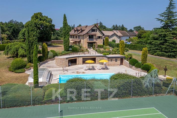 Image No.1-6 Bed House for sale