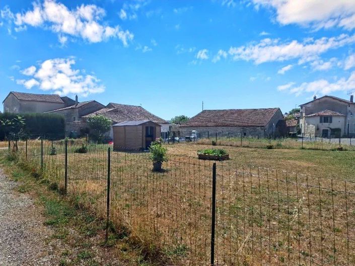 Image No.4-4 Bed House for sale