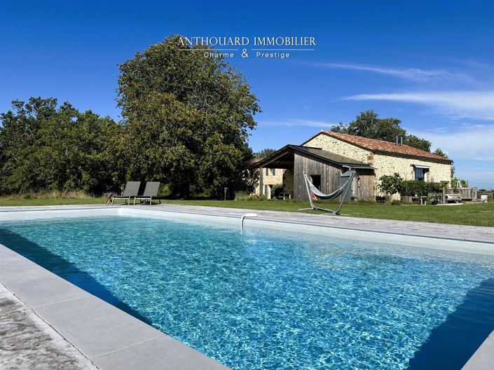 Image No.1-7 Bed House for sale
