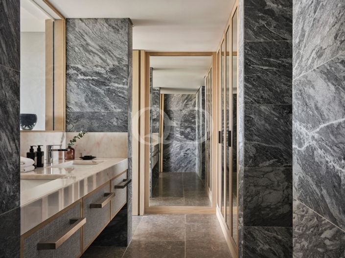 Image No.7-3 Bed House for sale