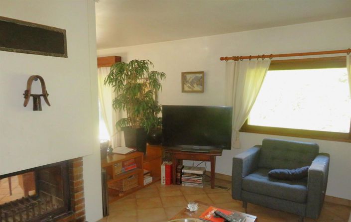 Image No.12-House for sale