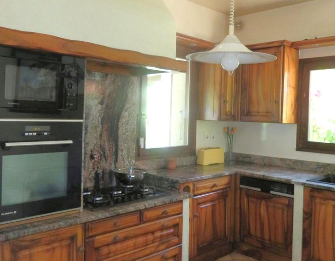 Image No.8-House for sale