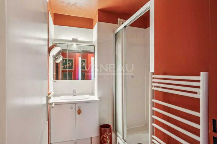 Image No.12-1 Bed Apartment for sale