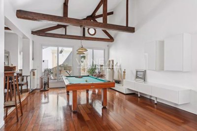 4 Bed Apartment for sale