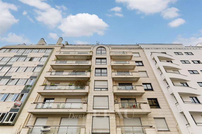 Image No.4-4 Bed Apartment for sale