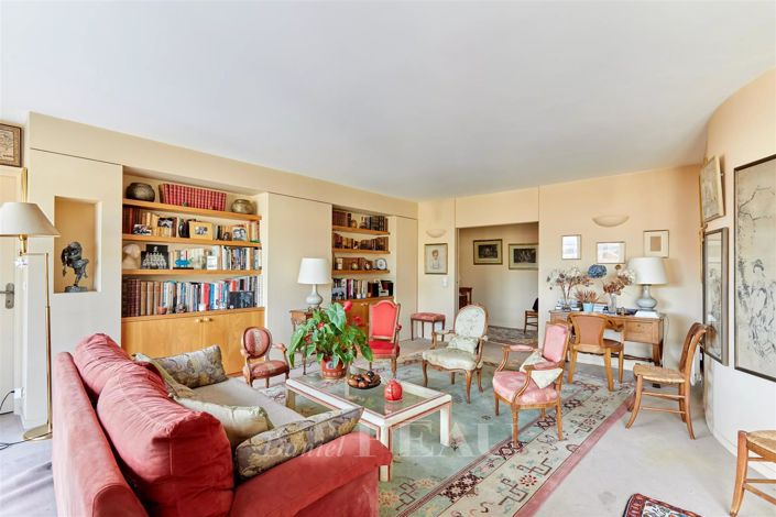 Image No.6-4 Bed Apartment for sale