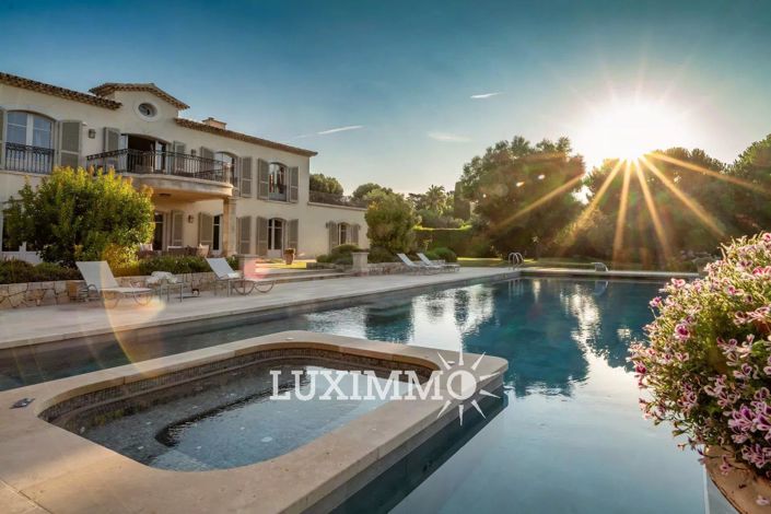 Image No.16-6 Bed House for sale