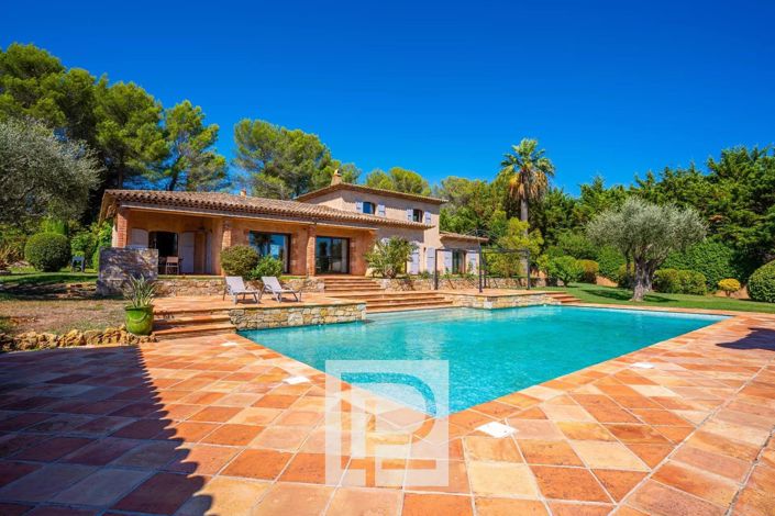 Image No.3-6 Bed House for sale