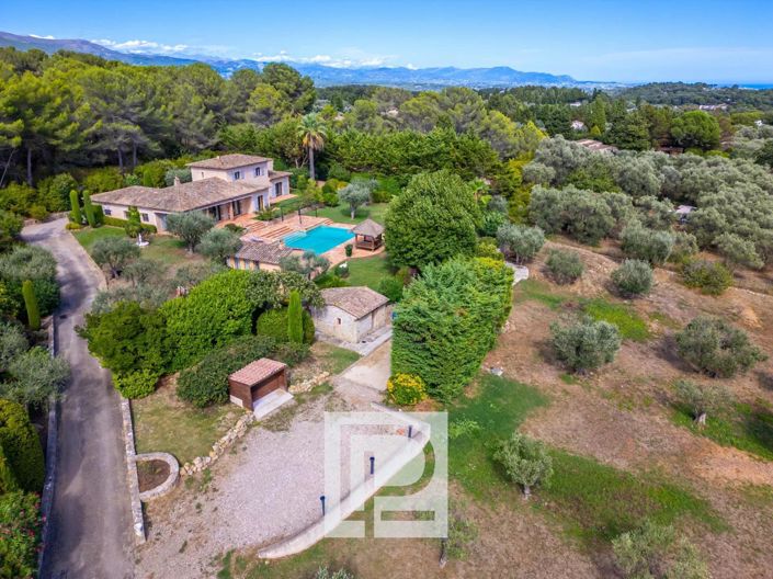 Image No.35-6 Bed House for sale