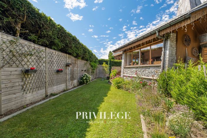 Image No.8-4 Bed House for sale