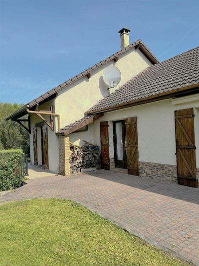 Image No.1-5 Bed House for sale