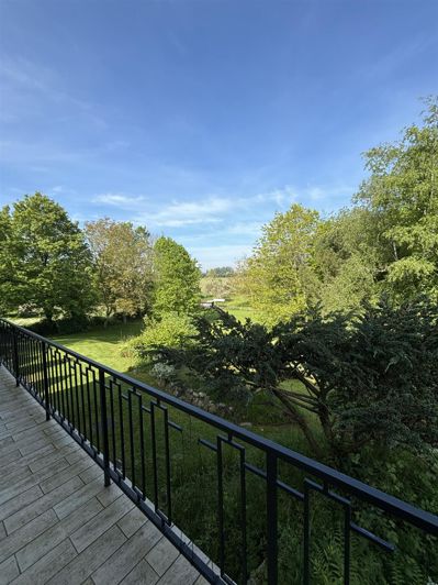 Image No.4-5 Bed House for sale