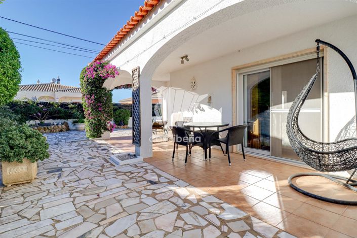 Image No.4-4 Bed House for sale