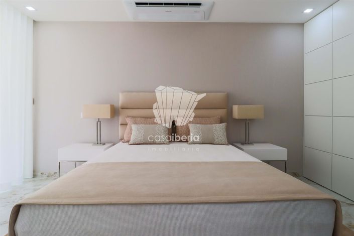 Image No.14-2 Bed Apartment for sale