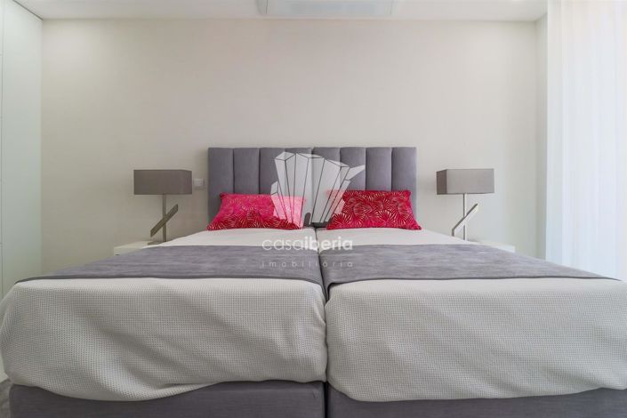 Image No.20-2 Bed Apartment for sale