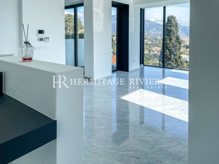 Image No.6-4 Bed House for sale