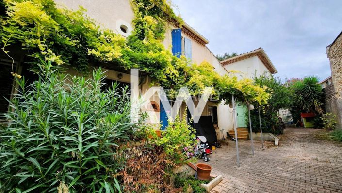 Image No.1-6 Bed House for sale