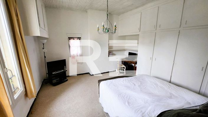 Image No.11-6 Bed House for sale