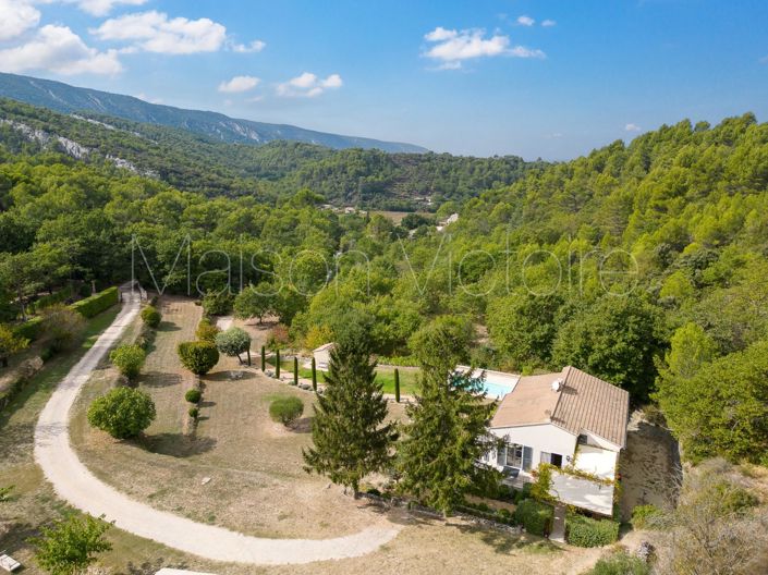 Image No.2-4 Bed House for sale