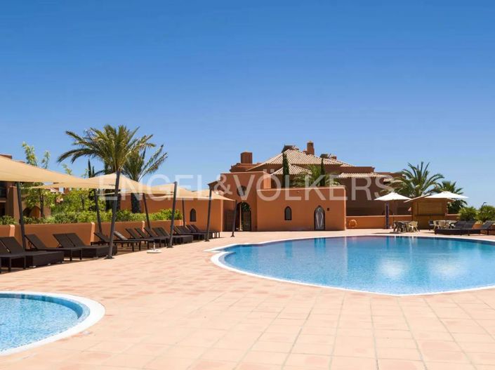 Image No.34-3 Bed Apartment for sale