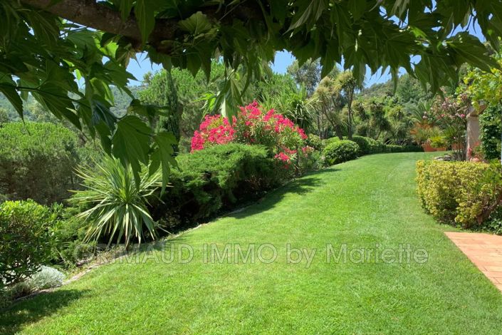 Image No.3-5 Bed House for sale