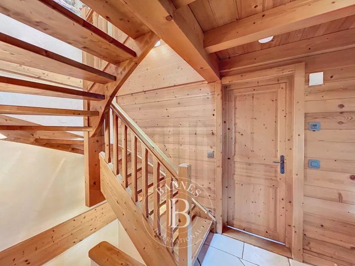 Image No.13-4 Bed House for sale