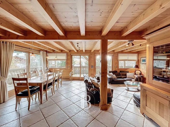 Image No.6-4 Bed House for sale