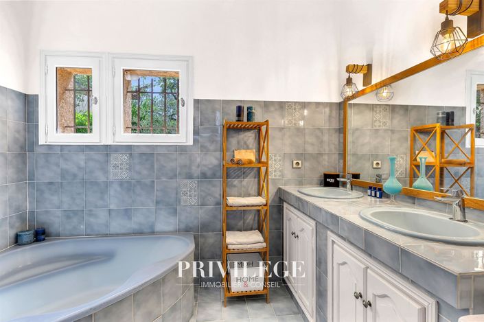 Image No.39-4 Bed House for sale