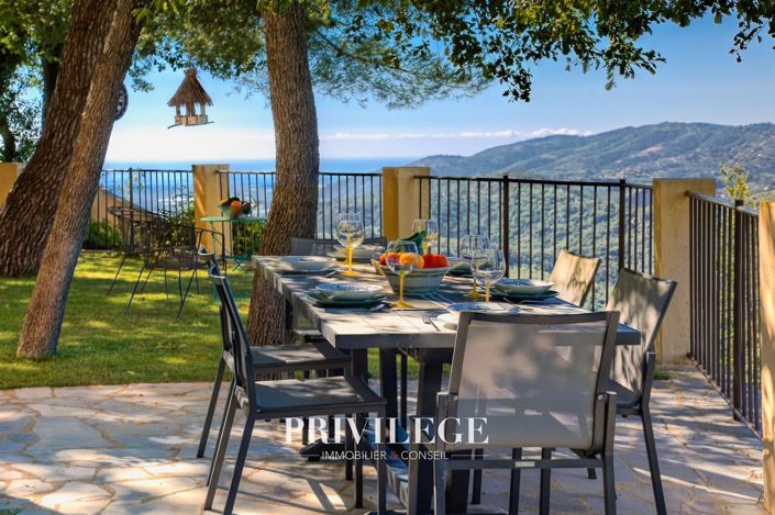 Image No.4-4 Bed House for sale