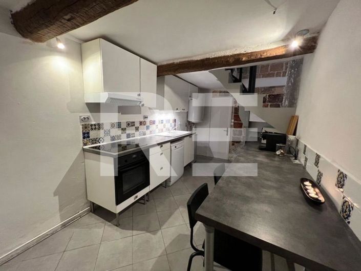 Image No.5-1 Bed House for sale