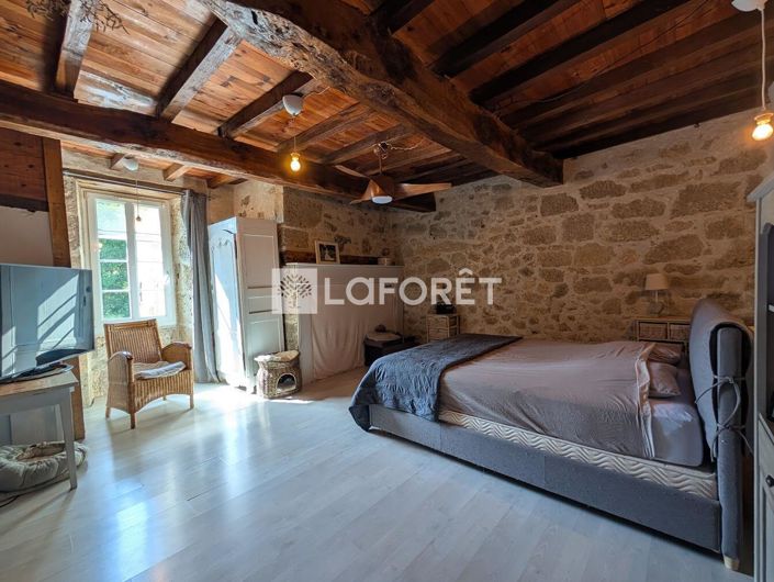 Image No.13-5 Bed Property for sale