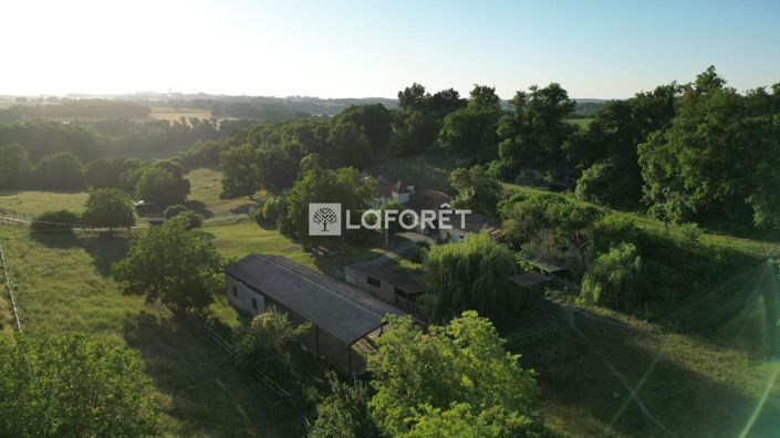 Image No.17-5 Bed Property for sale