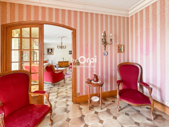 Image No.7-4 Bed House for sale