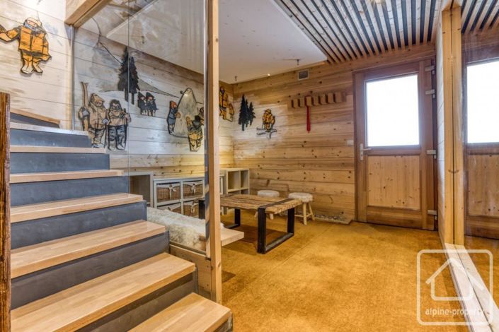 Image No.13-4 Bed Property for sale