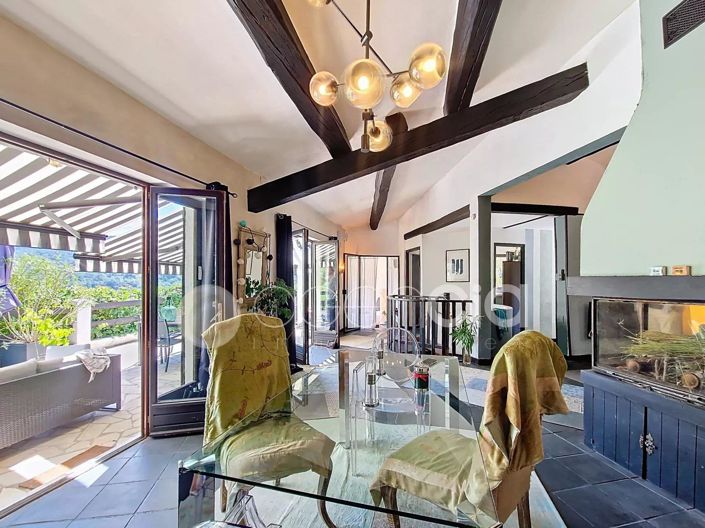 Image No.11-5 Bed House for sale