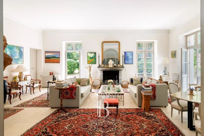 Image No.9-7 Bed House for sale