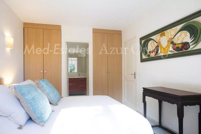 Image No.16-3 Bed House for sale