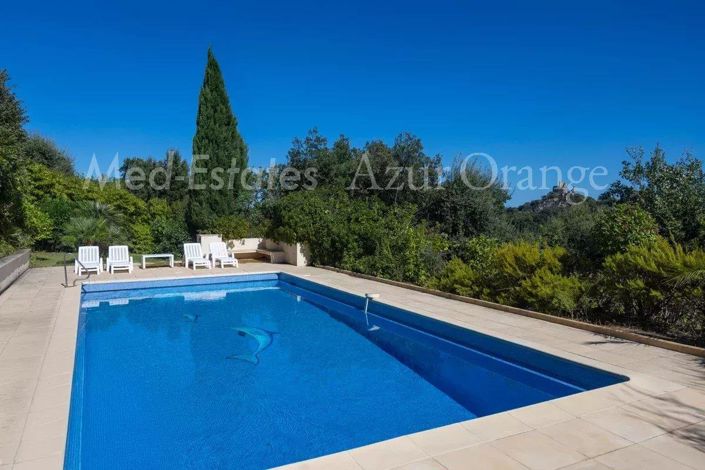 Image No.18-3 Bed House for sale