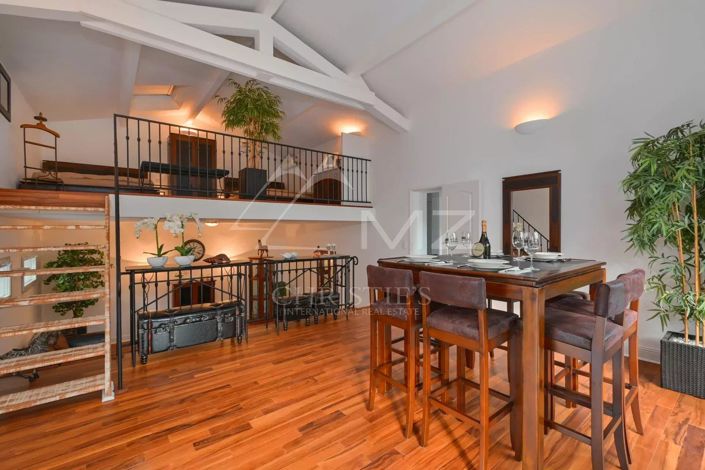 Image No.10-5 Bed House for sale