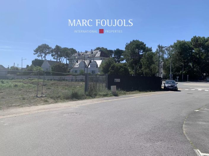 Image No.10-2 Bed House for sale