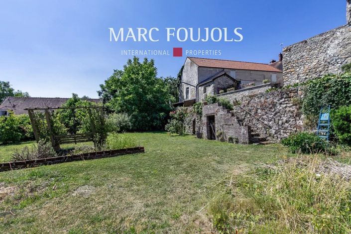 Image No.1-4 Bed House for sale