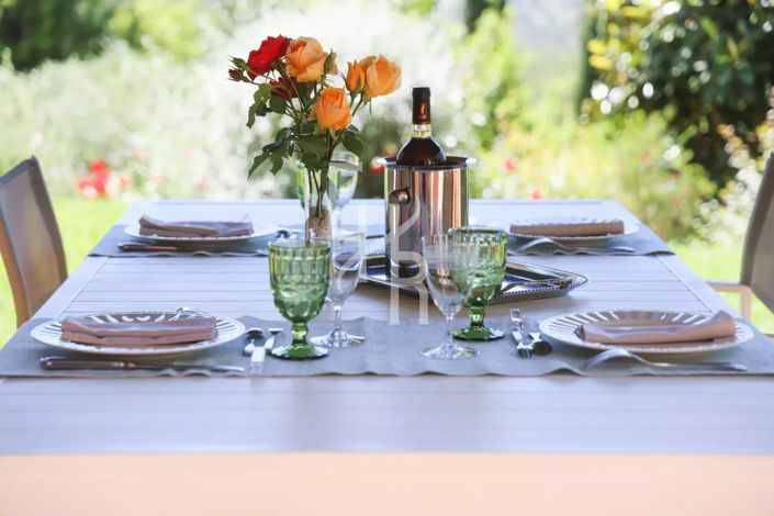 Image No.13-4 Bed House for sale