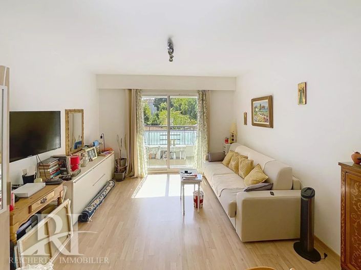 Image No.2-Apartment for sale