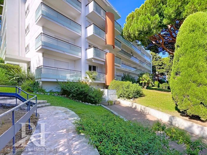 Image No.9-Apartment for sale