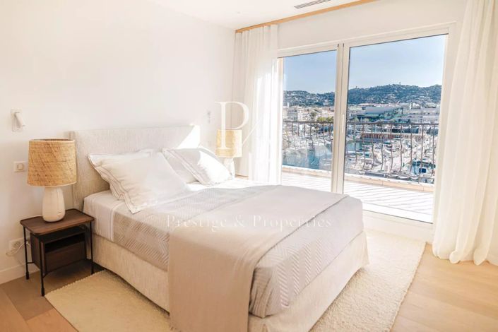 Image No.5-3 Bed Apartment for sale